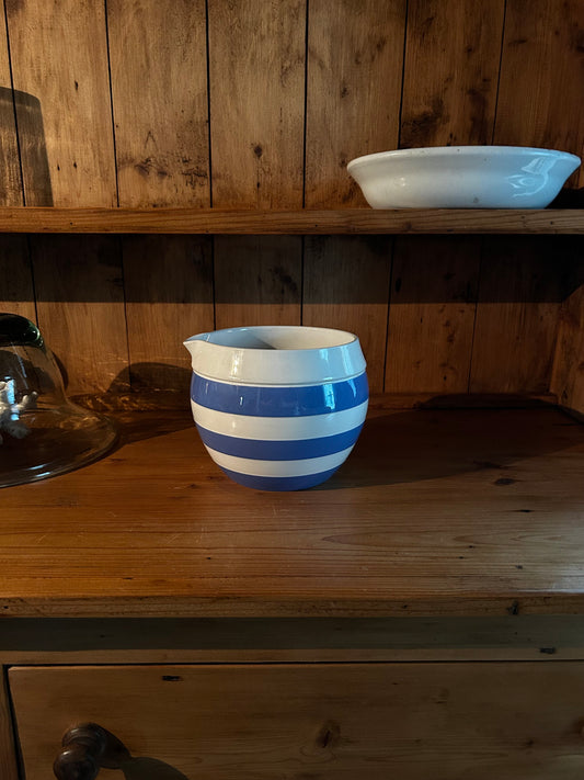 Vintage English Cornishware 6” Pudding Bowl